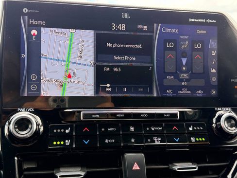 Used 2020 Toyota Highlander Platinum AWD/4WD image 42