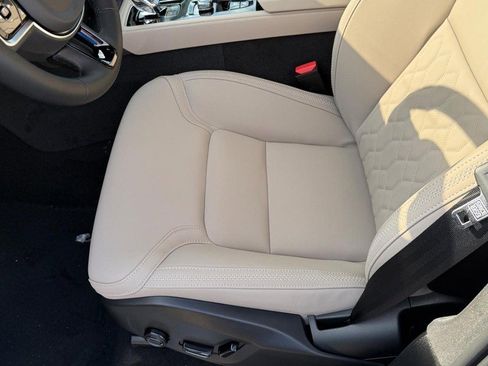 New 2026 Volvo XC90 B5 Core image 11