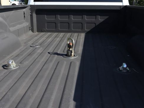 Used 2022 RAM 3500 Big Horn image 9