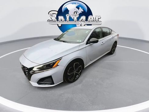 Used 2023 Nissan Altima 2.5 SR image 5