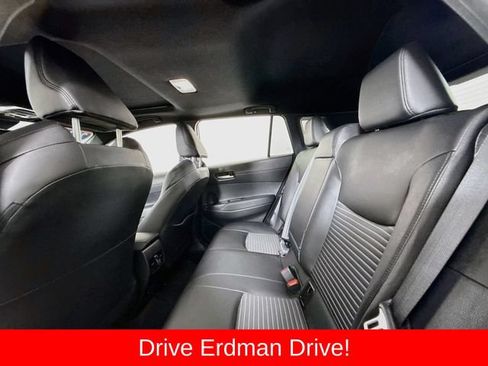 Used 2024 Toyota Corolla Cross AWD Hybrid w/ Convenience Package image 9