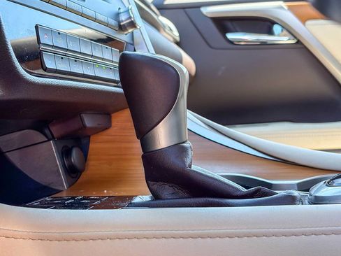 Used 2016 Lexus RX 350 AWD w/ Premium Package image 22