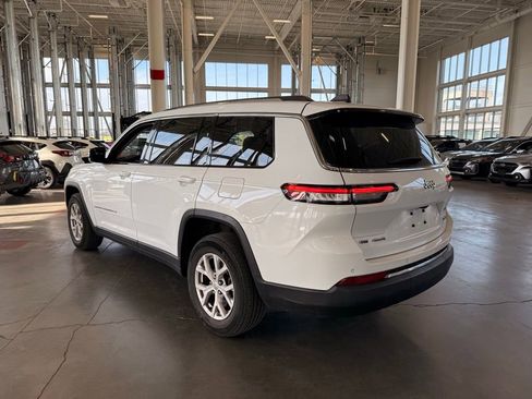Used 2021 Jeep Grand Cherokee L Limited AWD/4WD image 5