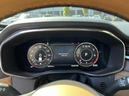 Used 2023 Jaguar F-PACE S AWD/4WD image 21