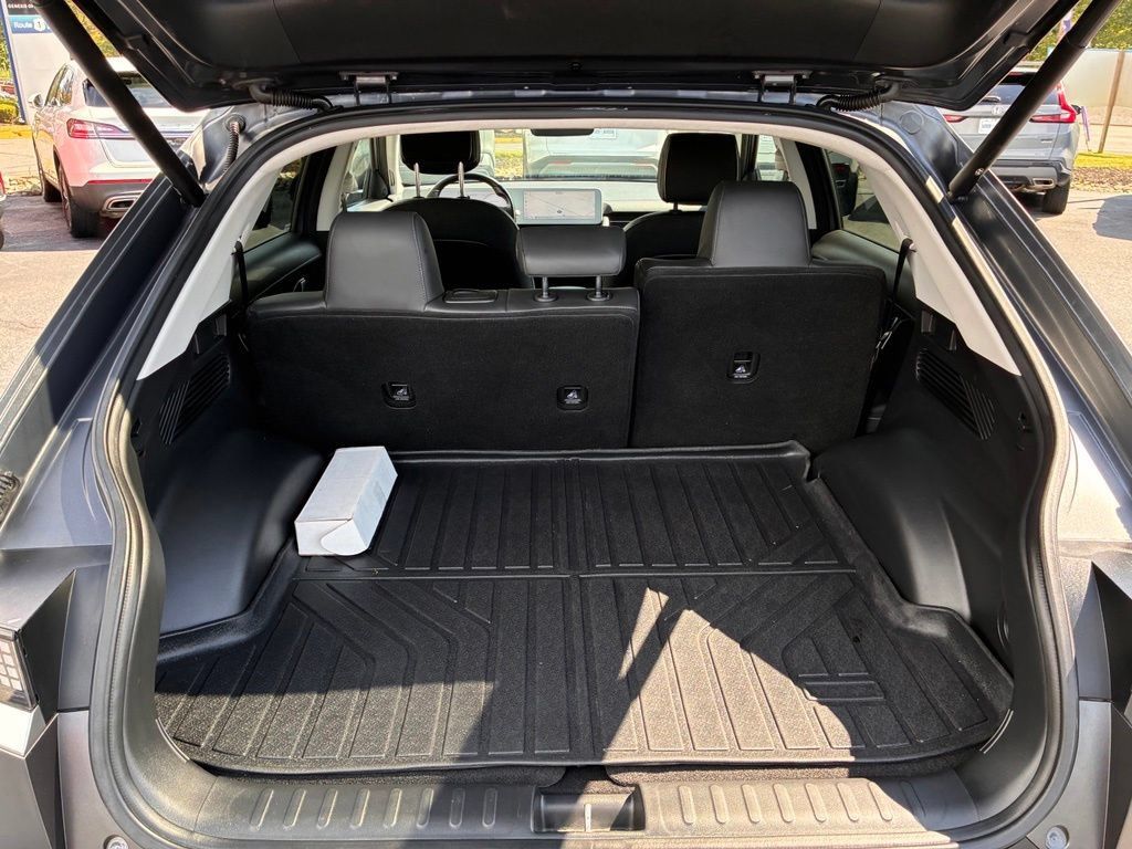 Certified 2023 Hyundai Ioniq 5 SEL AWD/4WD image 12