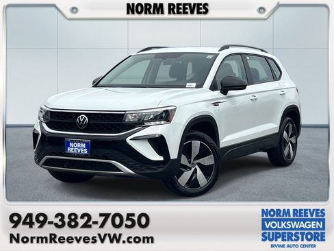 Certified 2023 Volkswagen Taos S AWD/4WD image 1