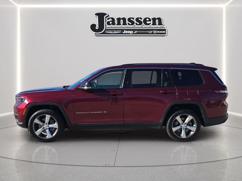 Used 2021 Jeep Grand Cherokee L Limited AWD/4WD image 2