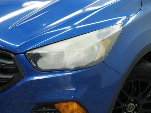 Used 2019 Ford Escape S FWD image 2