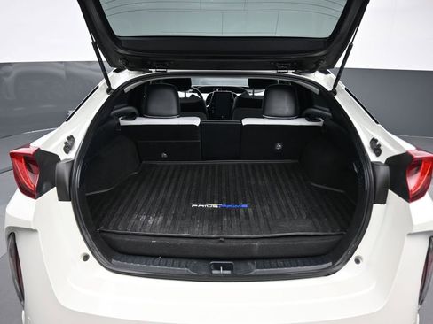 Used 2017 Toyota Prius Prime Advanced image 40