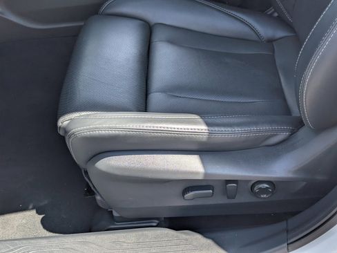 Certified 2023 Subaru Outback Limited XT image 20