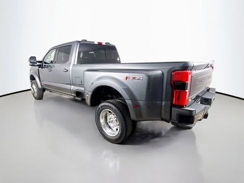 New 2026 Ford F450 Platinum w/ FX4 Off-Road Package image 5