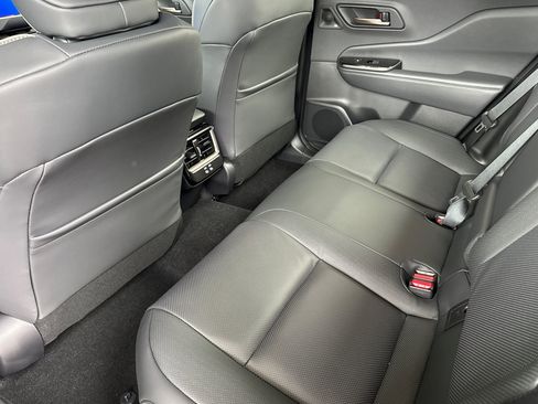 New 2025 Toyota Crown Signia image 5