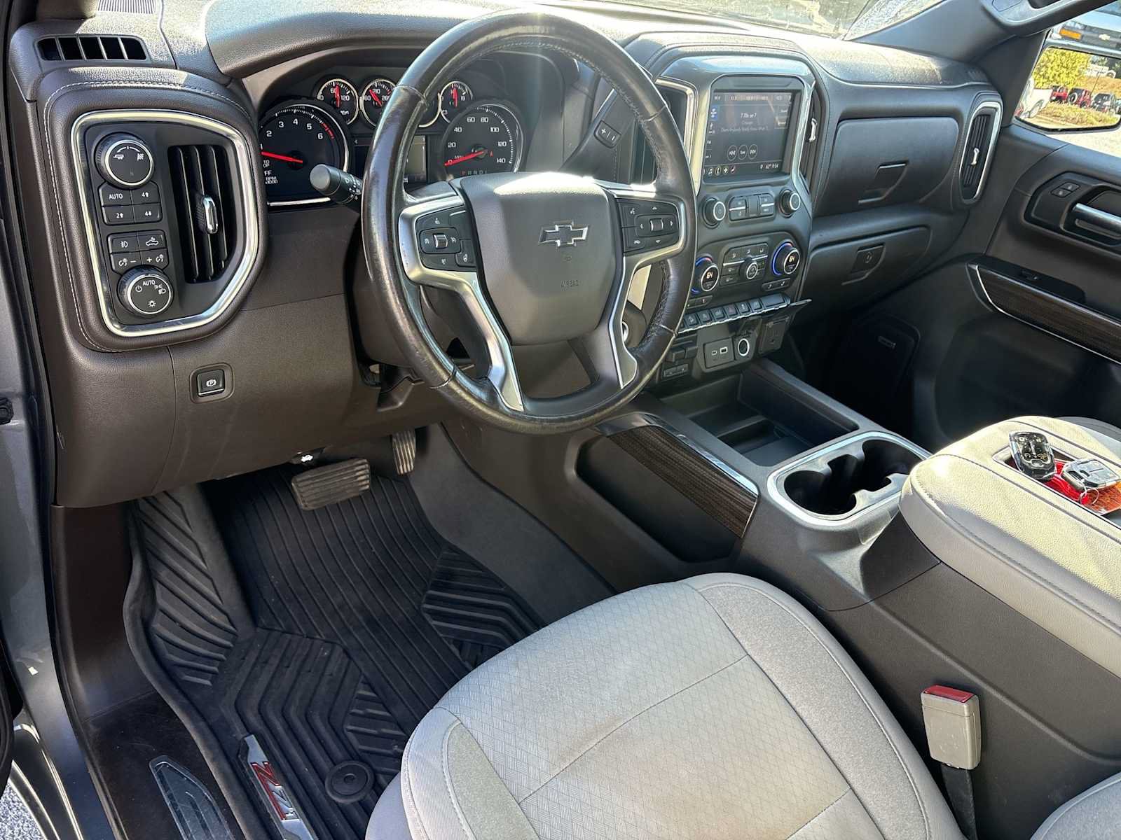 Used 2019 Chevrolet Silverado 1500 RST w/ All-Star Edition AWD/4WD image 10