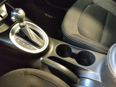 Used 2019 Kia Soul + image 26