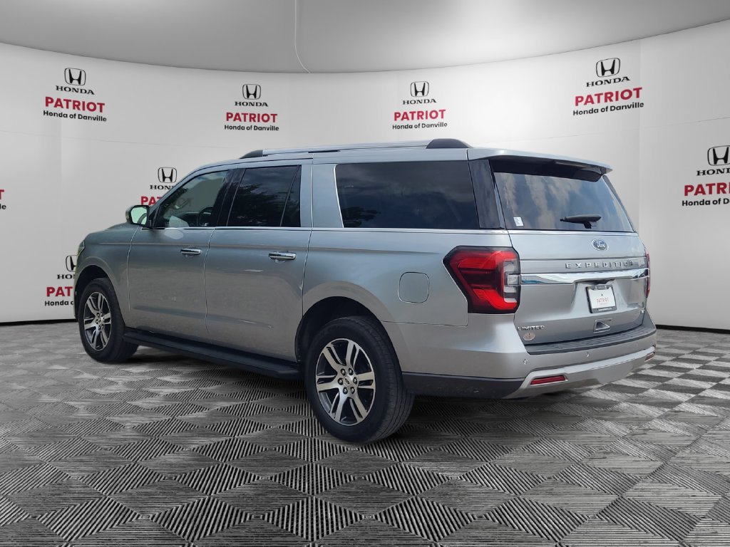 Used 2024 Ford Expedition Max Limited AWD/4WD image 3
