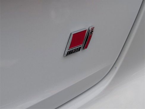 Used 2017 Audi A4 2.0T Premium Plus w/ Premium Plus Package image 15