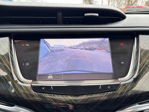 Used 2022 Cadillac XT6 Premium Luxury image 20