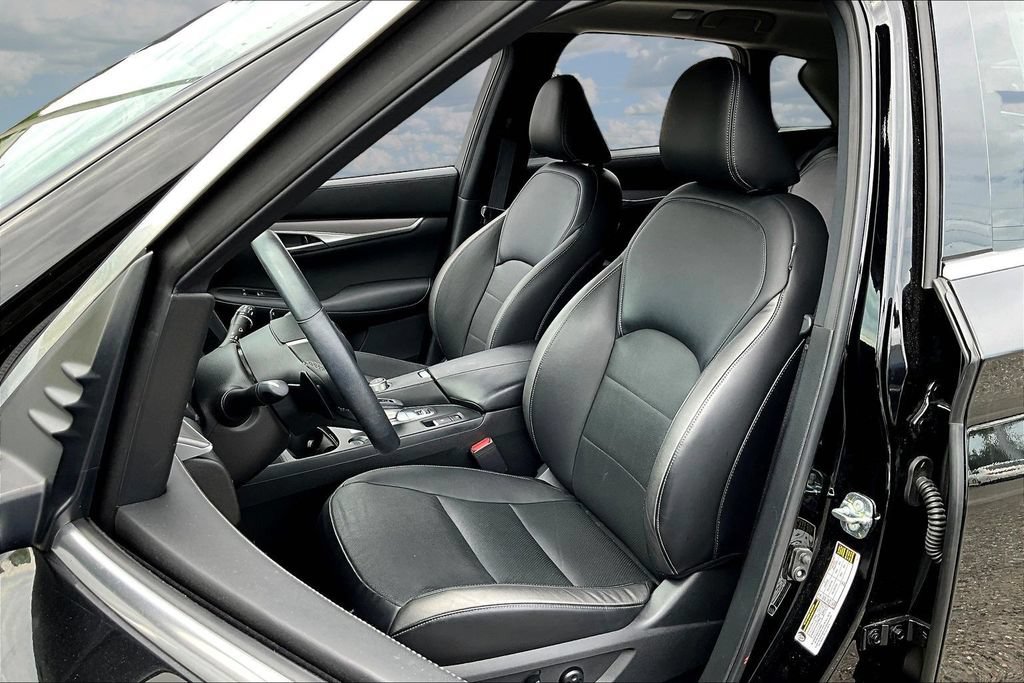Used 2023 INFINITI QX50 Luxe FWD image 20