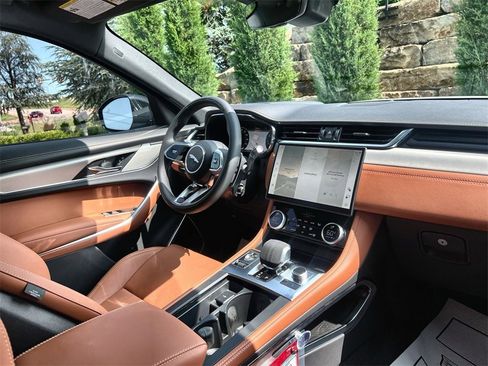 New 2026 Jaguar F-PACE R-Dynamic S image 14