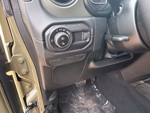 New 2026 Jeep Gladiator Mojave image 21