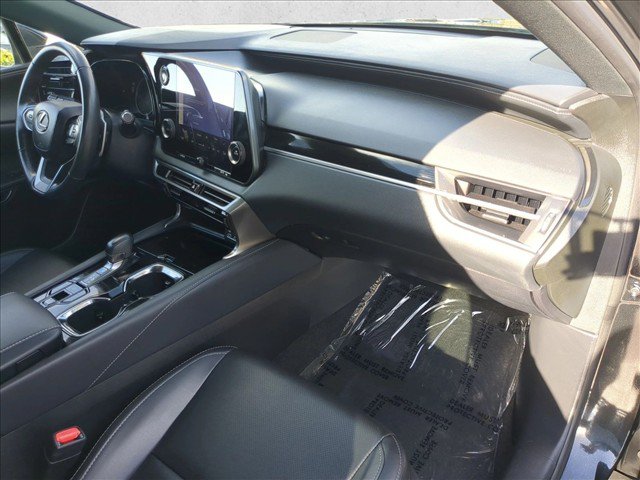 Used 2024 Lexus RX 350 FWD w/ Technology Package image 22