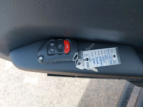 Used 2020 Jeep Gladiator Mojave image 35