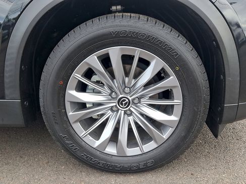 Certified 2024 MAZDA CX-90 3.3 Turbo w/ Preferred Plus AWD/4WD image 9