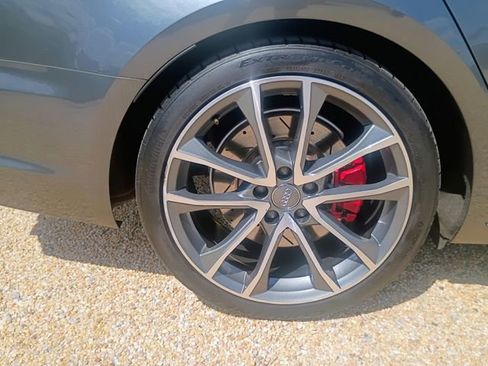 Used 2019 Audi S4 Premium Plus w/ Premium Plus Package AWD/4WD image 19