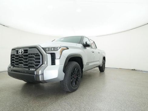 New 2026 Toyota Tundra Platinum AWD/4WD image 32