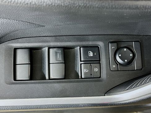 Used 2025 Toyota RAV4 LE image 15