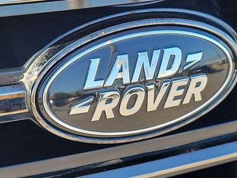 New 2026 Land Rover Range Rover SV image 10