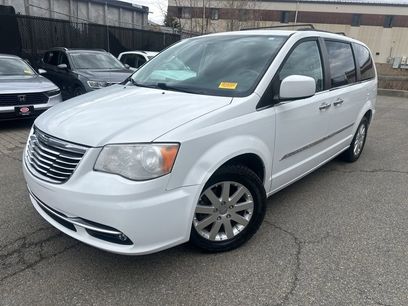 Used 2015 Chrysler Town & Country Touring w/ Driver Convenience Group