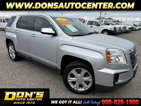 Used 2017 GMC Terrain SLE FWD image 1