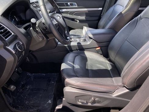 Used 2018 Ford Explorer Sport w/ Equipment Group 401A image 23