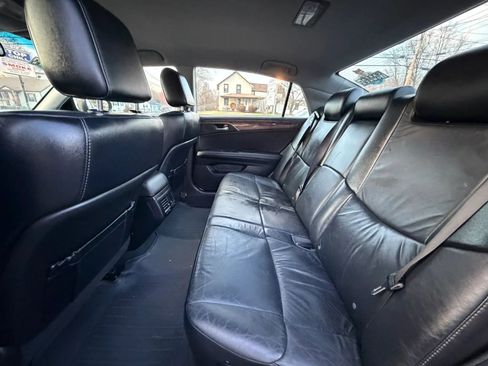 Used 2012 Toyota Avalon FWD image 13