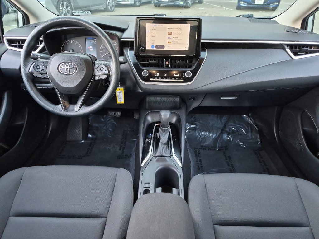 Used 2023 Toyota Corolla LE FWD image 24