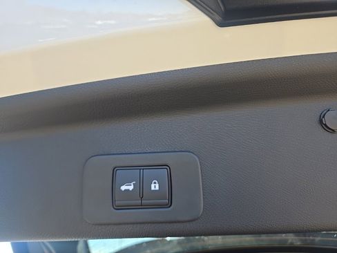 New 2026 Nissan Murano Platinum w/ Technology Package image 40