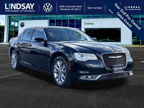 Used 2015 Chrysler 300 Limited w/ 300 Premium Group image 1