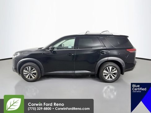 Used 2024 Nissan Pathfinder SL AWD/4WD image 5