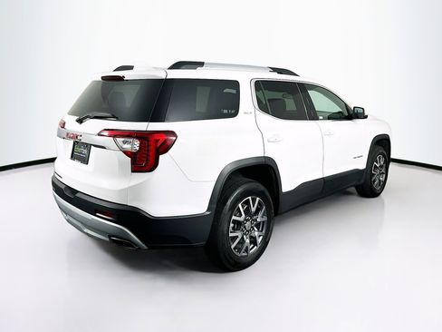 Used 2023 GMC Acadia SLT image 9