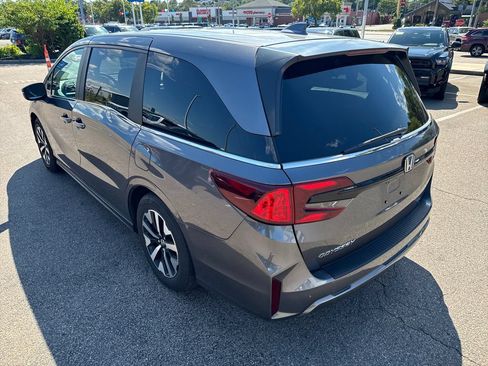 Used 2025 Honda Odyssey EX-L image 5