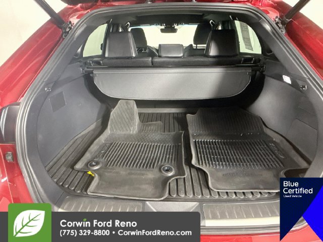 Used 2023 Toyota Venza Nightshade AWD/4WD image 29