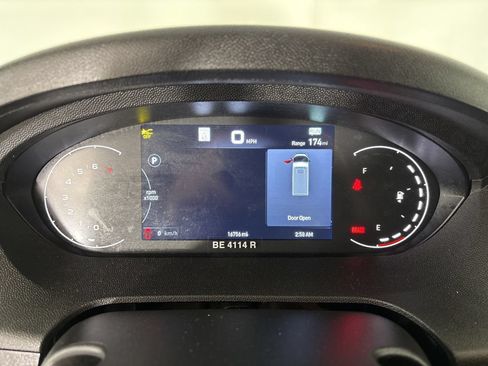 Used 2025 RAM ProMaster 2500 w/ U-Haul Equipment Group FWD image 18