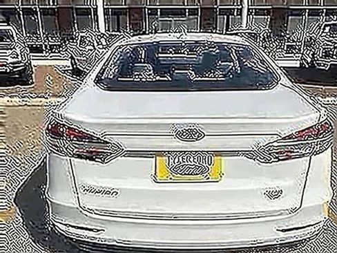 Used 2020 Ford Fusion S FWD image 5