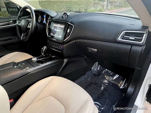 Used 2018 Maserati Ghibli Base 4dr Sedan image 20