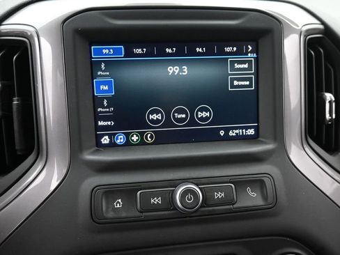 Used 2021 Chevrolet Silverado 1500 Custom w/ Safety Confidence Package AWD/4WD image 19