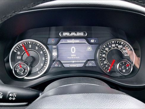 Used 2025 RAM 1500 Big Horn image 10