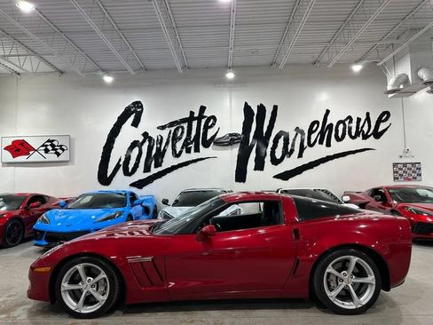 Used 2012 Chevrolet Corvette Grand Sport w/ 3LT Preferred Equipment Group RWD image 2