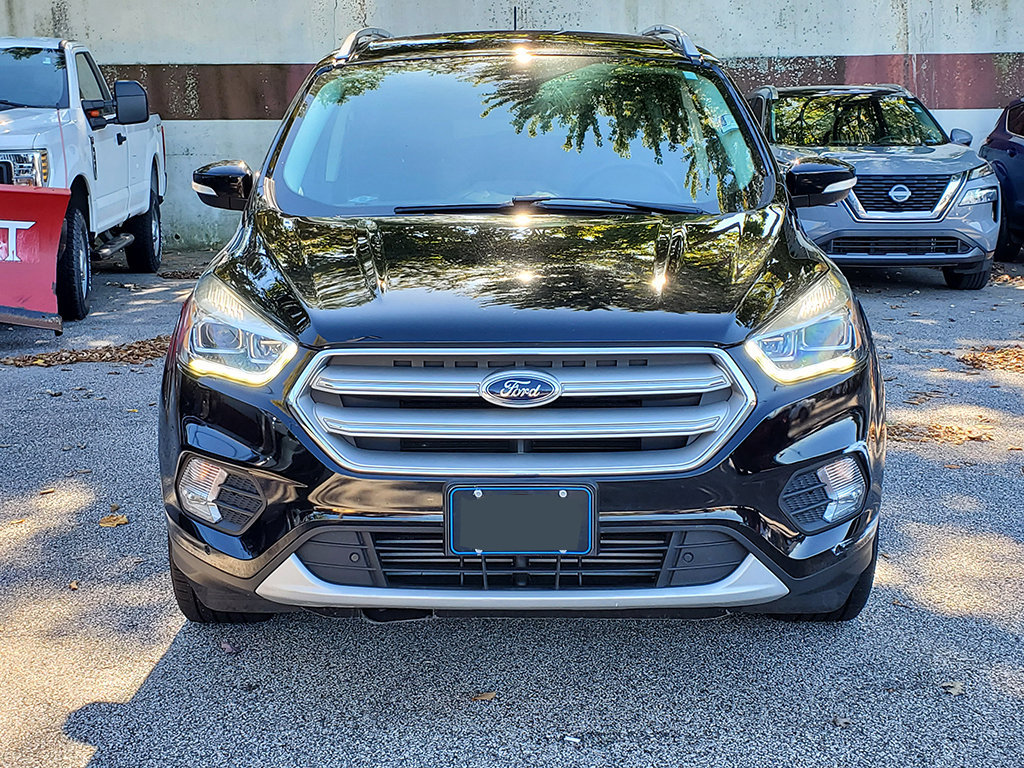 Certified 2018 Ford Escape Titanium FWD image 2