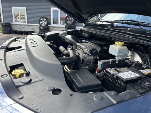 Used 2019 RAM 1500 Laramie w/ Off Road Group image 69